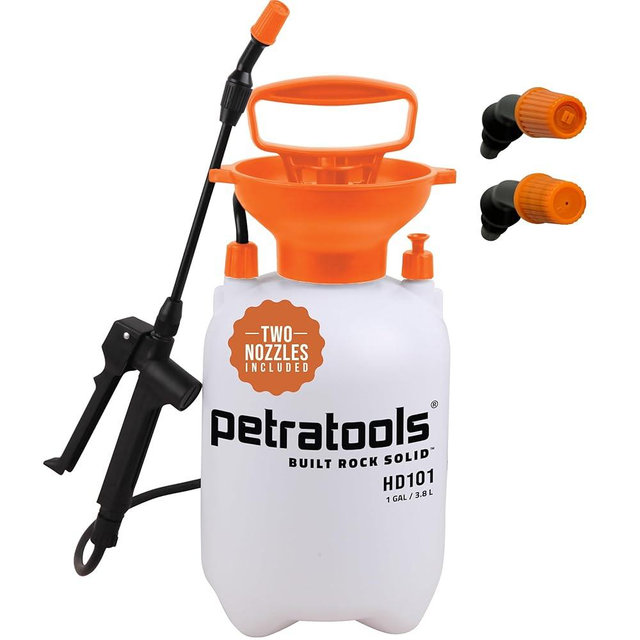 Petratools 1 Gallon Pump Sprayer – HD101 Garden Sprayer for Weeds, Lawn Care & Pesticides – 52” Long Hose, 2 Nozzles & Easy Carry Handle – Durable & Lightweight