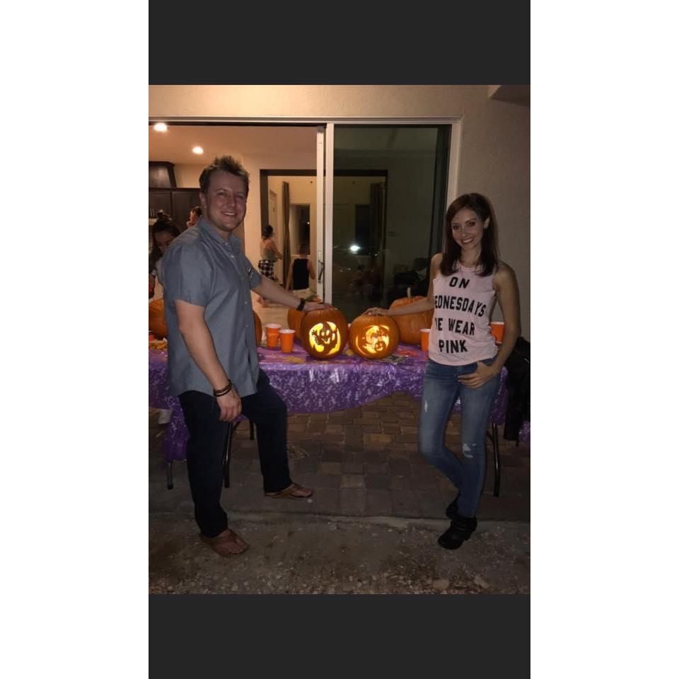 Pumpkin' Carvin'