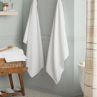 Everyday Textured Windowpane Bath Towel, Set of 4