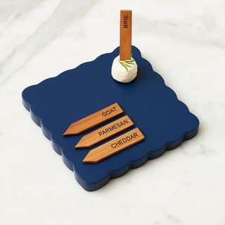Scalloped Square Cheese Board with Cheese Markers