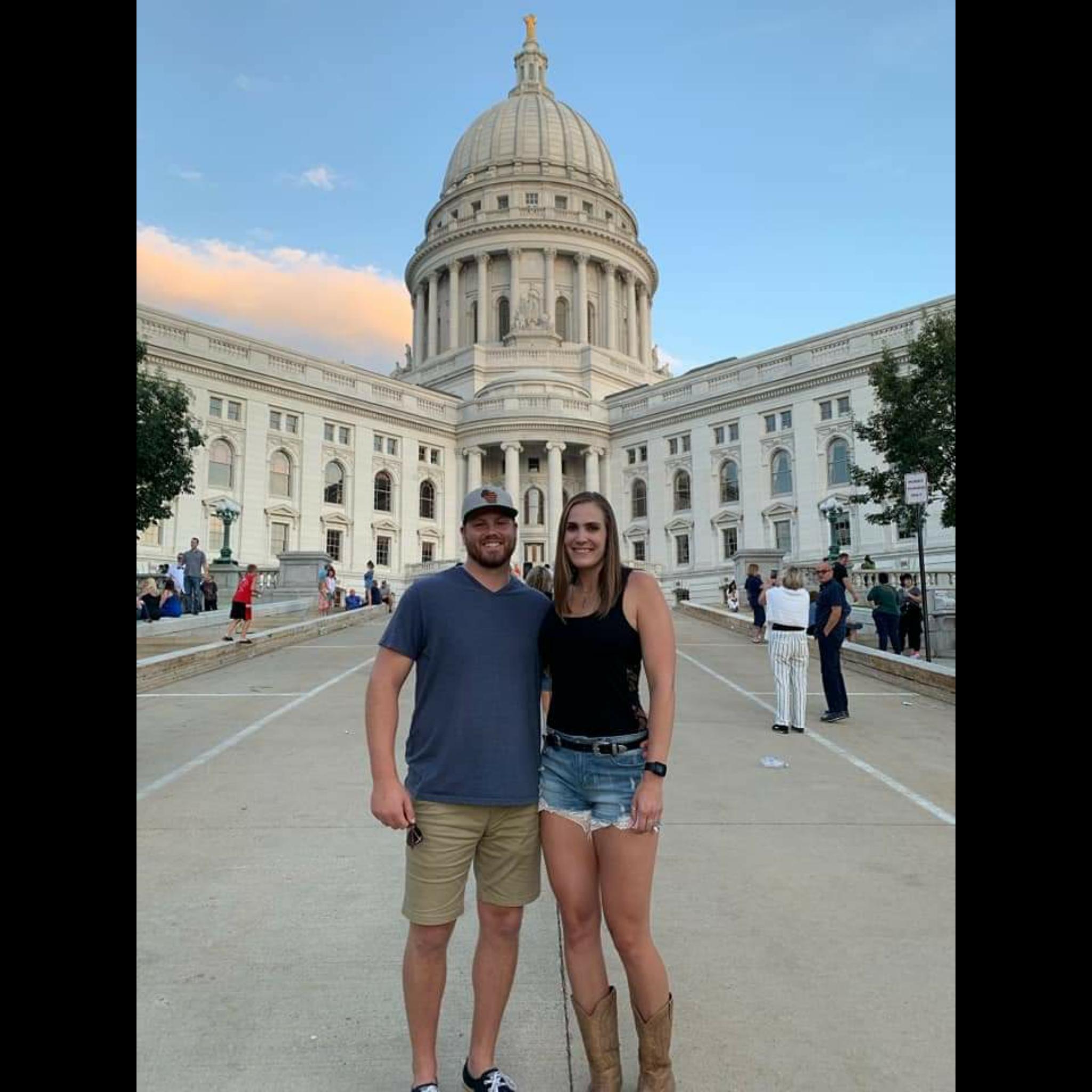 Walker Hayes concert at Taste of Madison