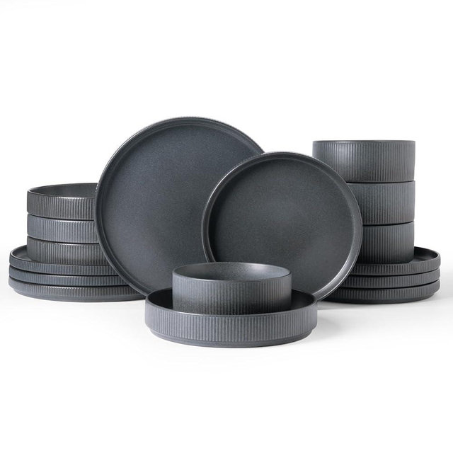 Famiware Star Dinnerware Set with Pasta Bowls, Service for 4 (16pcs), Ribbed Stoneware Plates and Bowls Dishes Sets - Chip & Scratch Resistant, Microwave & Dishwasher Safe, Matte Dark Charcoal
