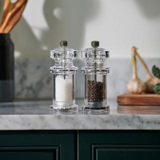 605 Salt & Pepper Mill Set