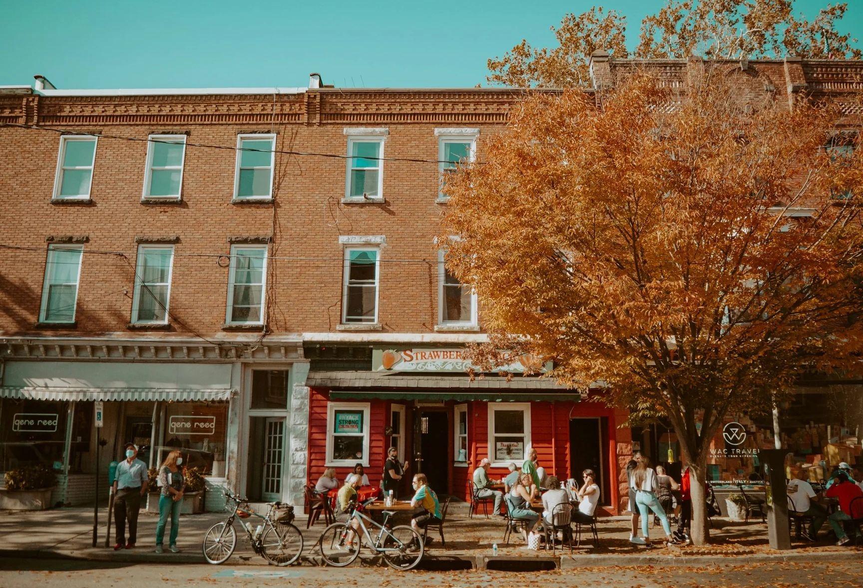 The Wedding Website of Emily Cea and Benjamin Smith