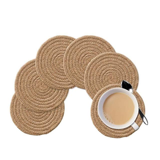 SHACOS Round Braided Jute Placemats Set of 4 Place Mat 12 inch Heat  Resistant Table Mat Thick Hot Pads Hot Mats Trivet (Jute Brown, 12 Inch) :  : Home