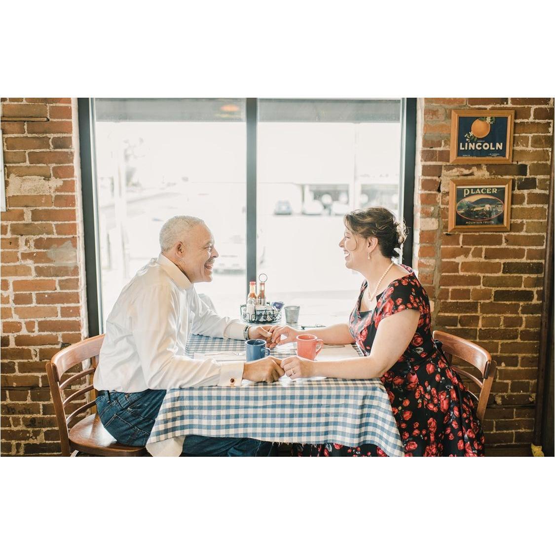 The exact table we sat at for our first face to face conversation last year! So sentimental and lovely 😍