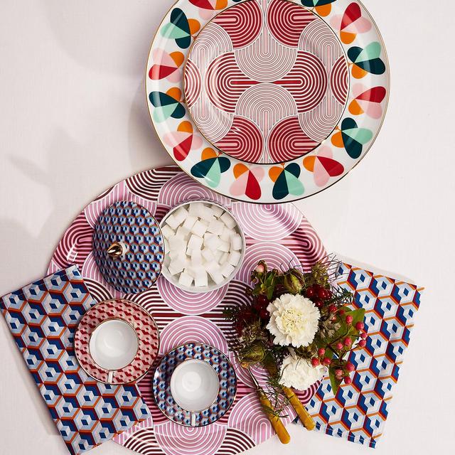 Cake Stand Farfalle Ring in Porcelain