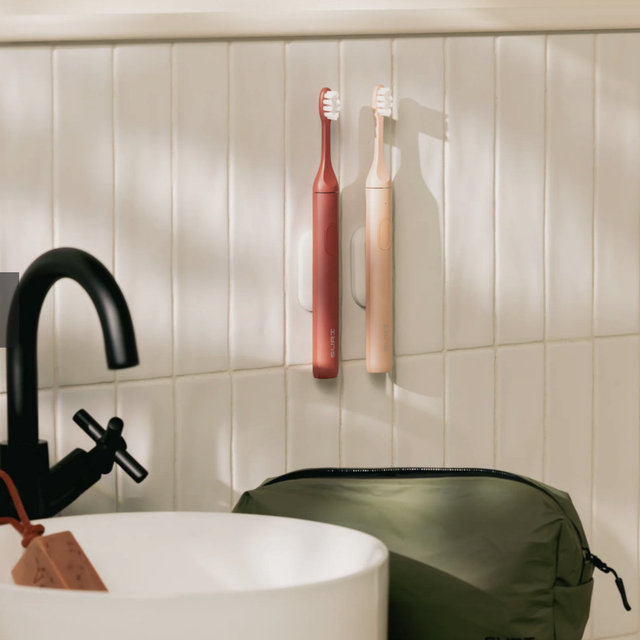 Suri Non-toxic Electric Toothbrush Bundle