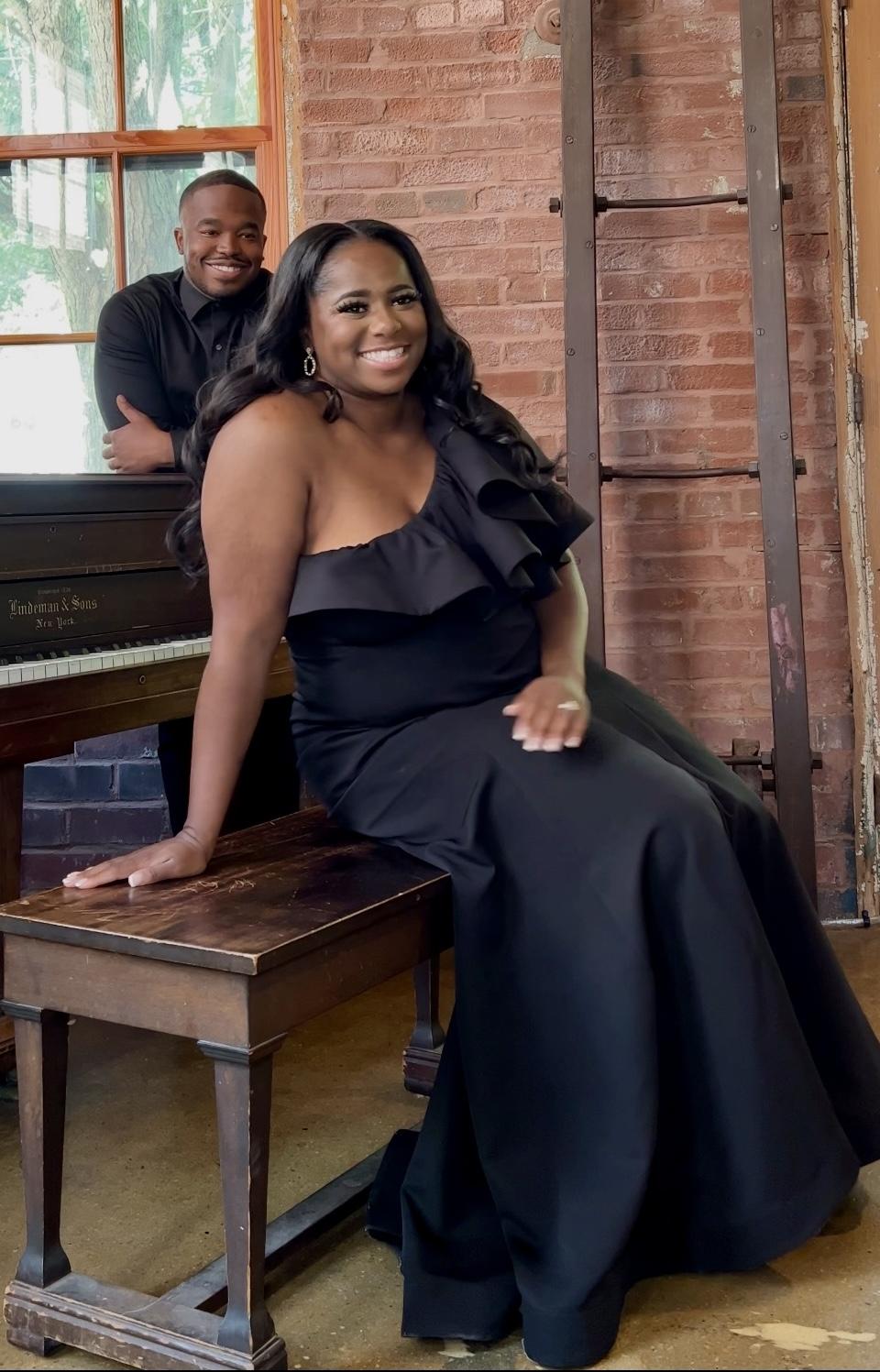 The Wedding Website of Domonique LeShea Dones and Caylin Andre Hurd