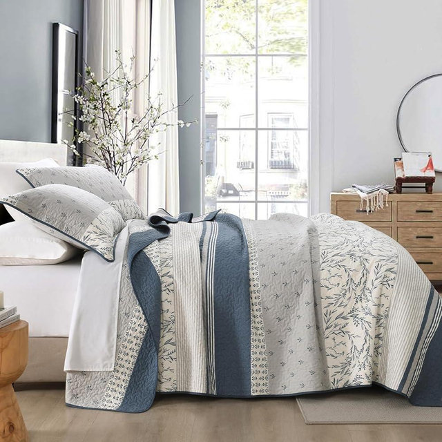 DDUOXIN 100% Cotton King Quilt - Modern Stripe Botanical Quilts with 2 Pillow Shams, Bedspread Reversible Lightweight Thin Comforter Bedding Set for All Seasons, Moonlight Blue/Gray/Off White