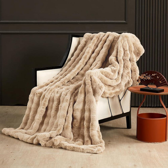 SAPHREAS Faux Fur Throw Blanket for Couch, Fluffy Fuzzy Bubble Blanket for Sofa Bed Living Room, Decor Soft Cozy Gifts for Women Men, 50x60” Khaki