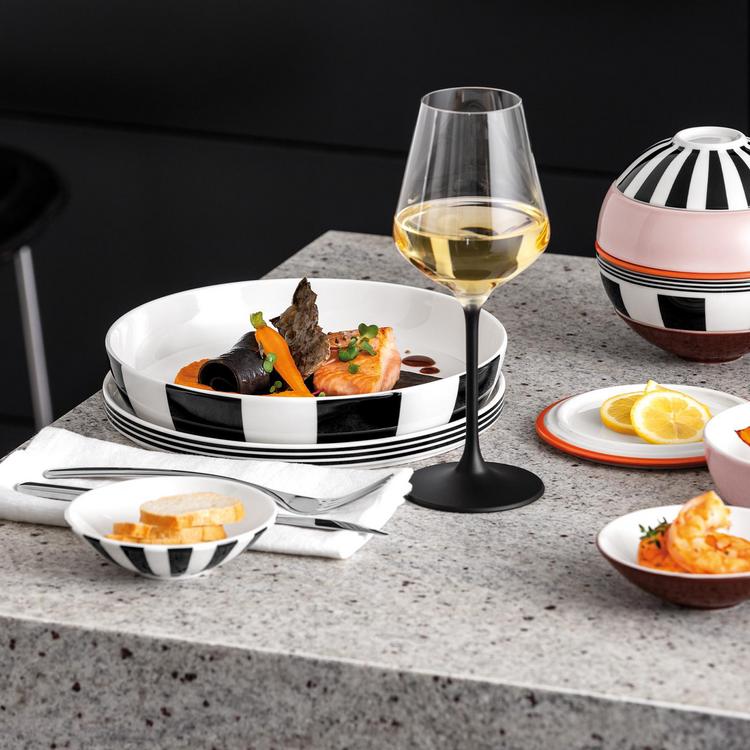 Villeroy & Boch, La Petite Boule 5-Piece Snacking Set, Service for
