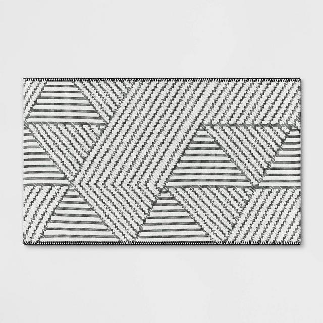 2'3"x3'9" Geo Accent Rug Gray - Project 62™