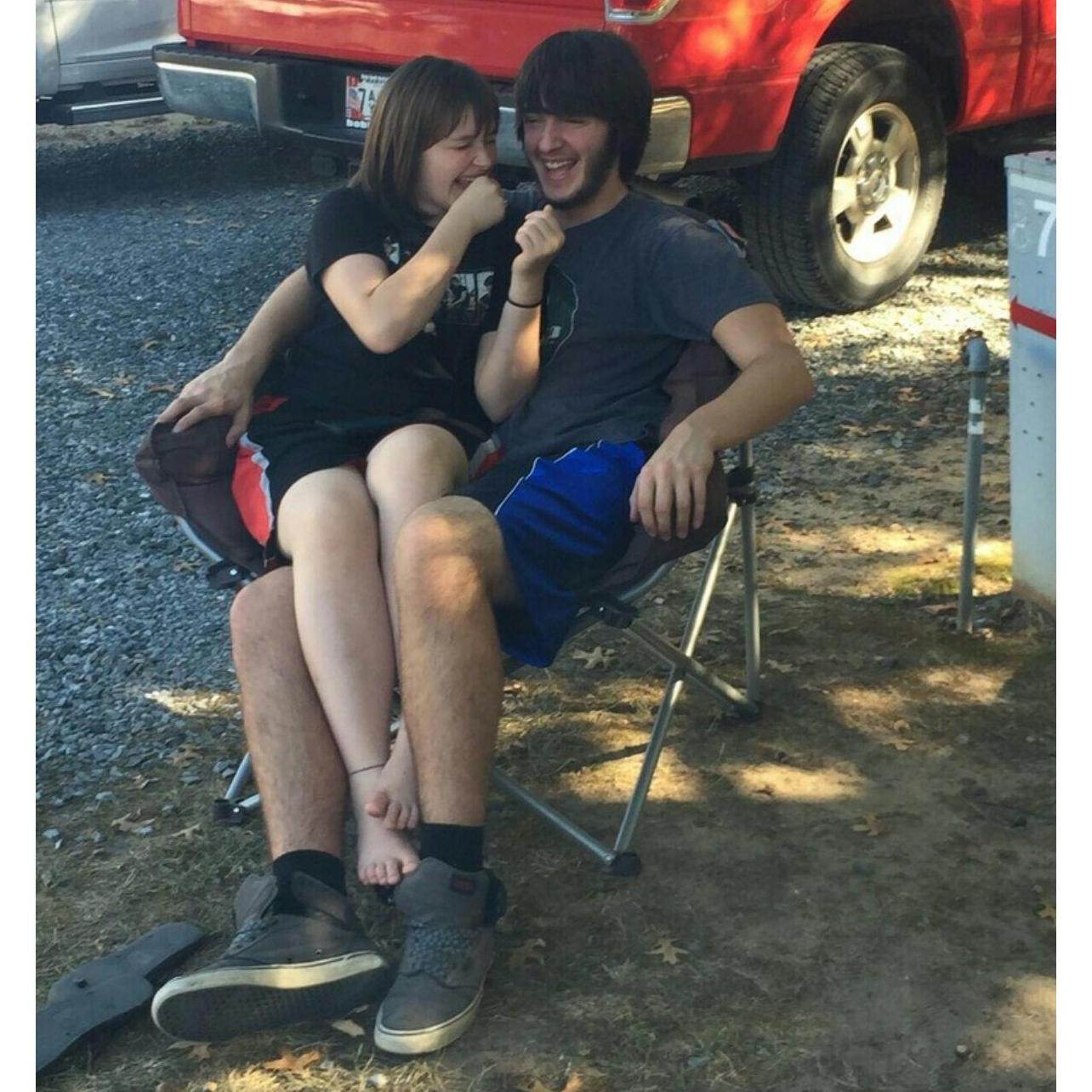 Always laughing together ♡