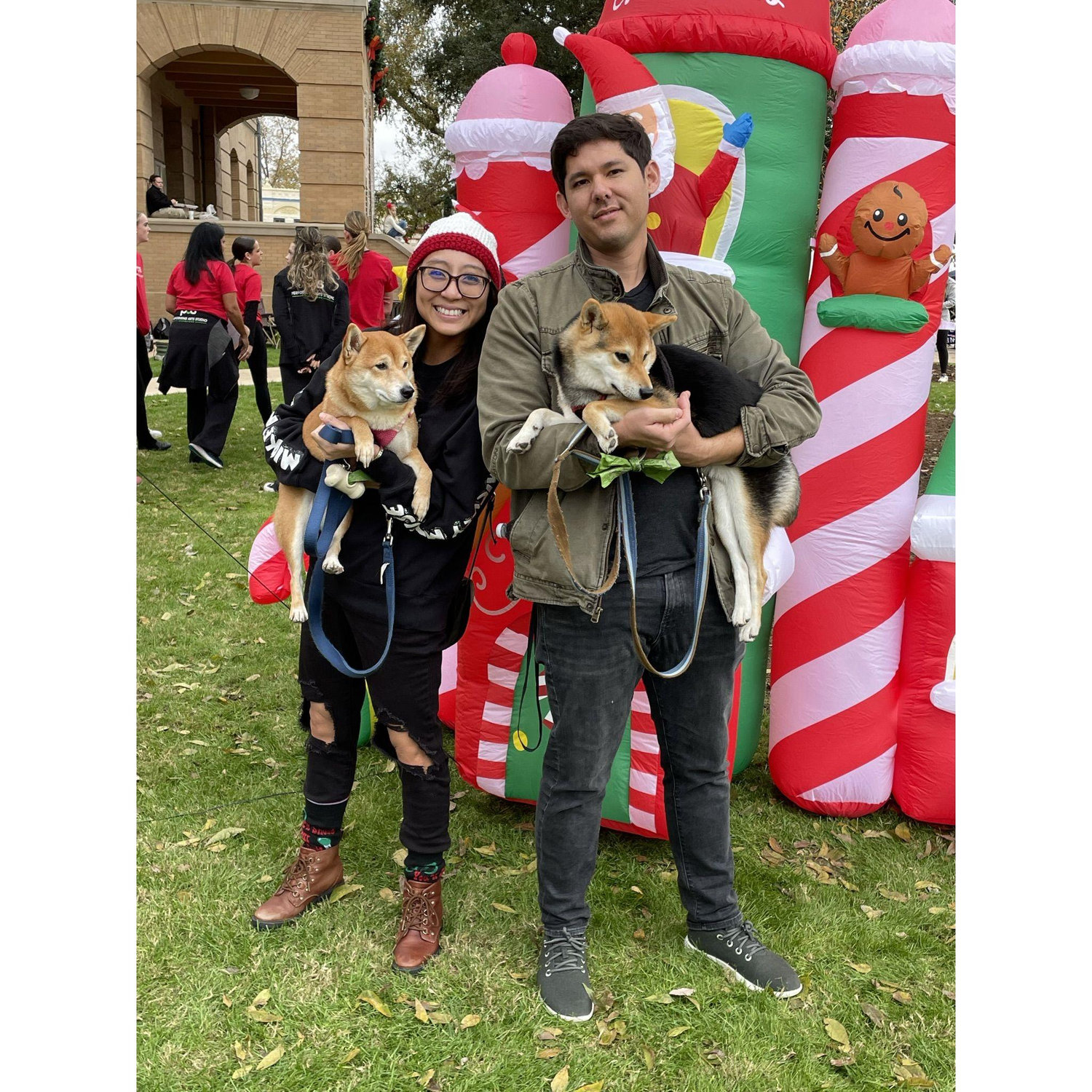 Pochi's First Christmas