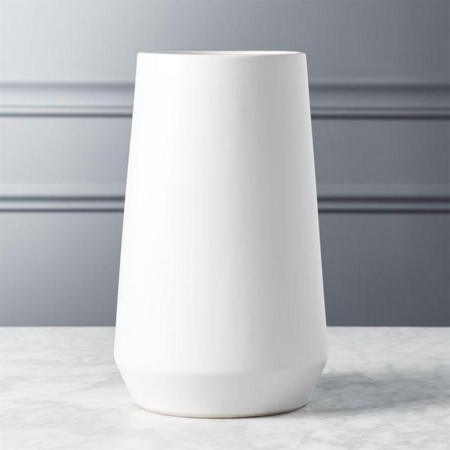 eva vase