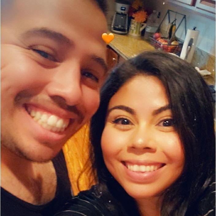 Now here is a very rare picture of Michael smiling with his eyes open 2020