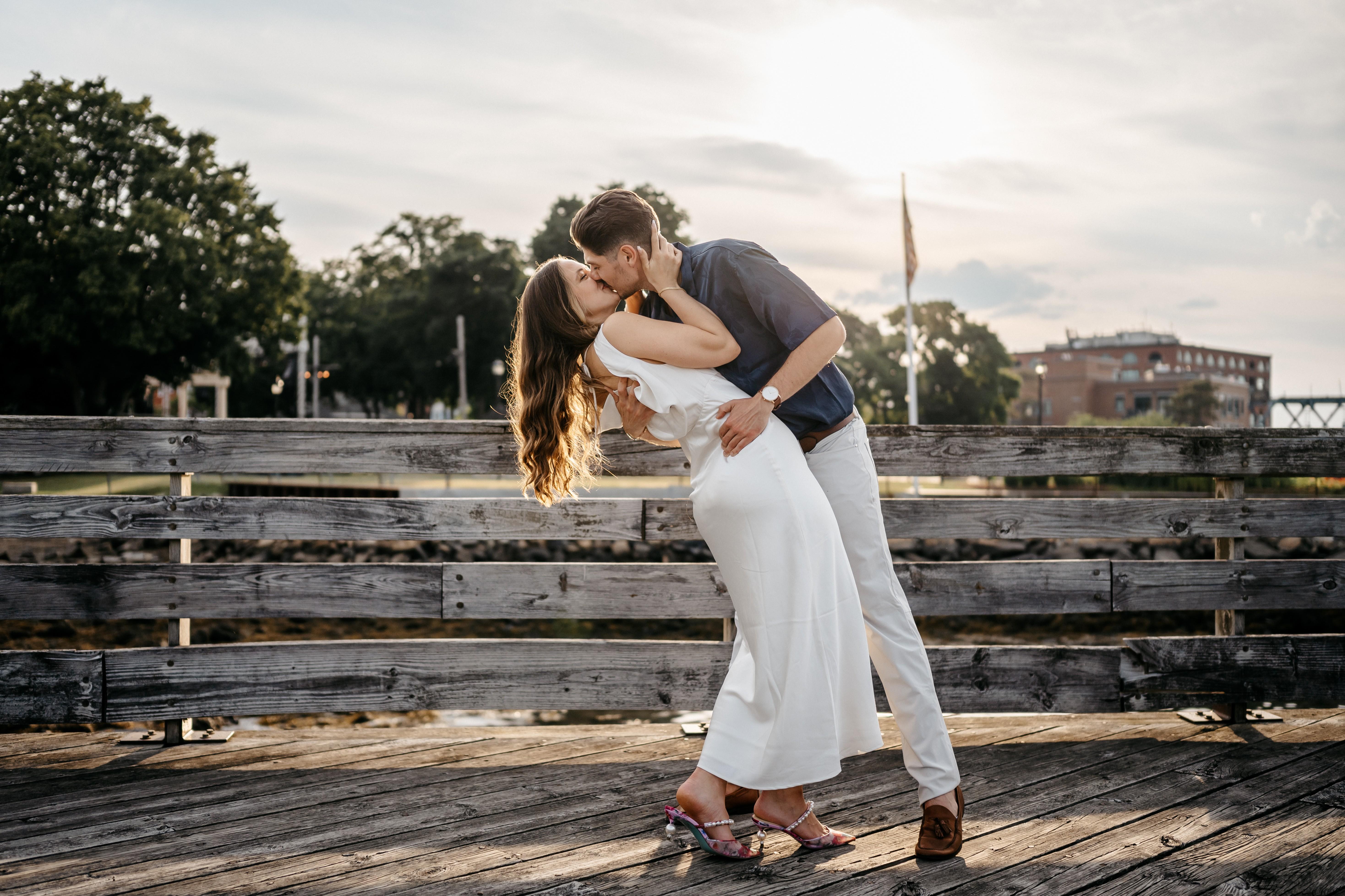 The Wedding Website of Renee Huy and Peter Davies