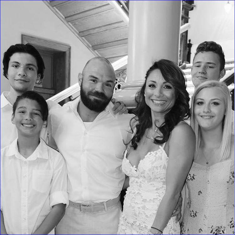 The Wedding Website of Carolina Campastri and Jason Karpynec