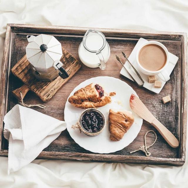 Colazione in Bed during our Honeymoon