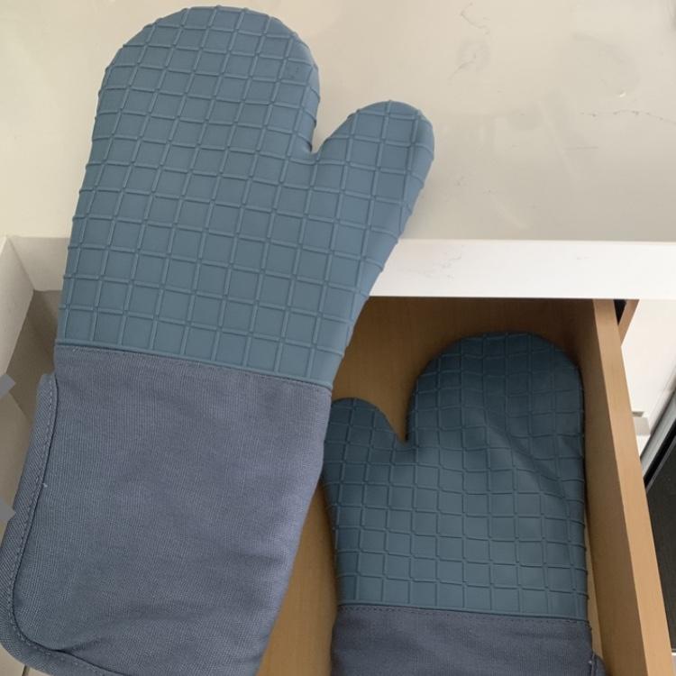 Five Two Silicone Oven Mitts from Food52