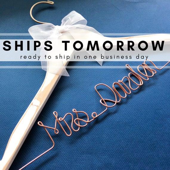 Wedding Hanger with Wire Name, Gift for Bridesmaids, Engagement Gift, Bridal Shower Gift, Unique Gift for Bride, Custom Wedding Hanger