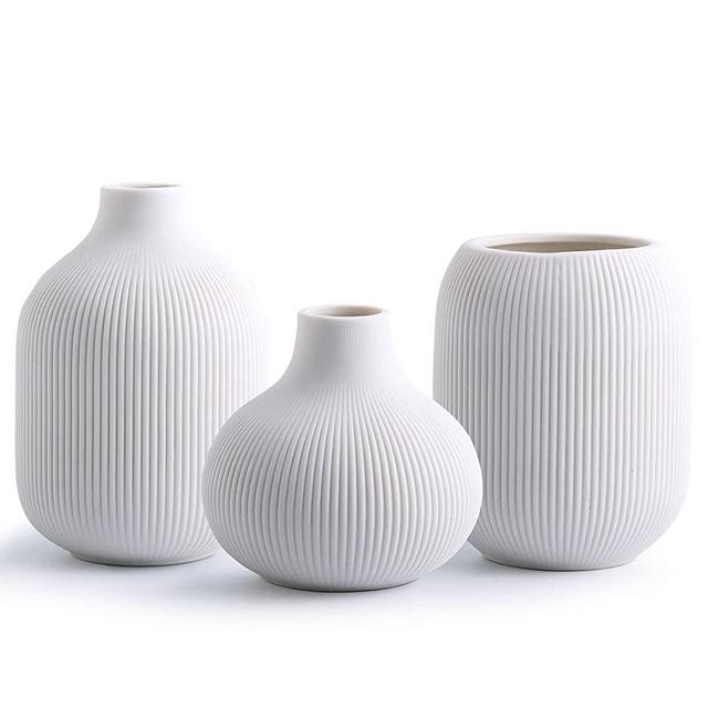 White Ceramic Vase Set of 3,Small Ribbed Vases for Rustic Home Decor,Modern Minimalist Decor,Shelf Decor,Table Decor,Decorative Flower Vases for Bookshelf,Mantel Décor