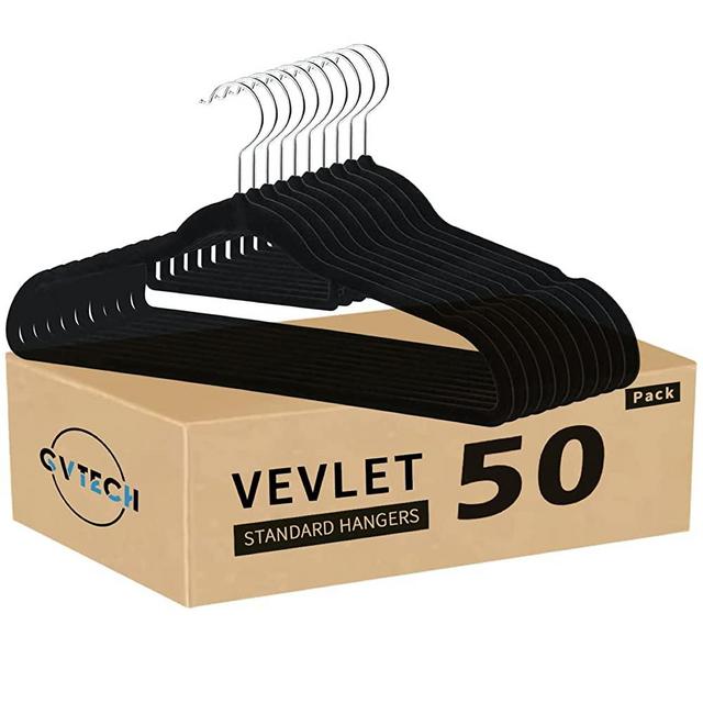 GVTECH Premium Velvet Hangers, [50 Pack] Non Slip and Heavy Duty Velvet Suit Hangers (45cm) with Tie Bar, 360° Swivel Hooks, Sturdy to Hold Jumper, Pullovers, Jackets & Hoodies (Black)