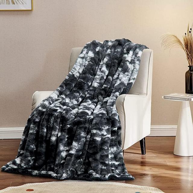 Aisbo Faux Fur Throw Blanket Black - Soft Fuzzy Shaggy Blanket Throw Size Plush Fluffy Warm Cozy Thick Comfy Tie Dye Sherpa Fleece Blankets and Throws for Couch, Sofa, 50x60 Inch