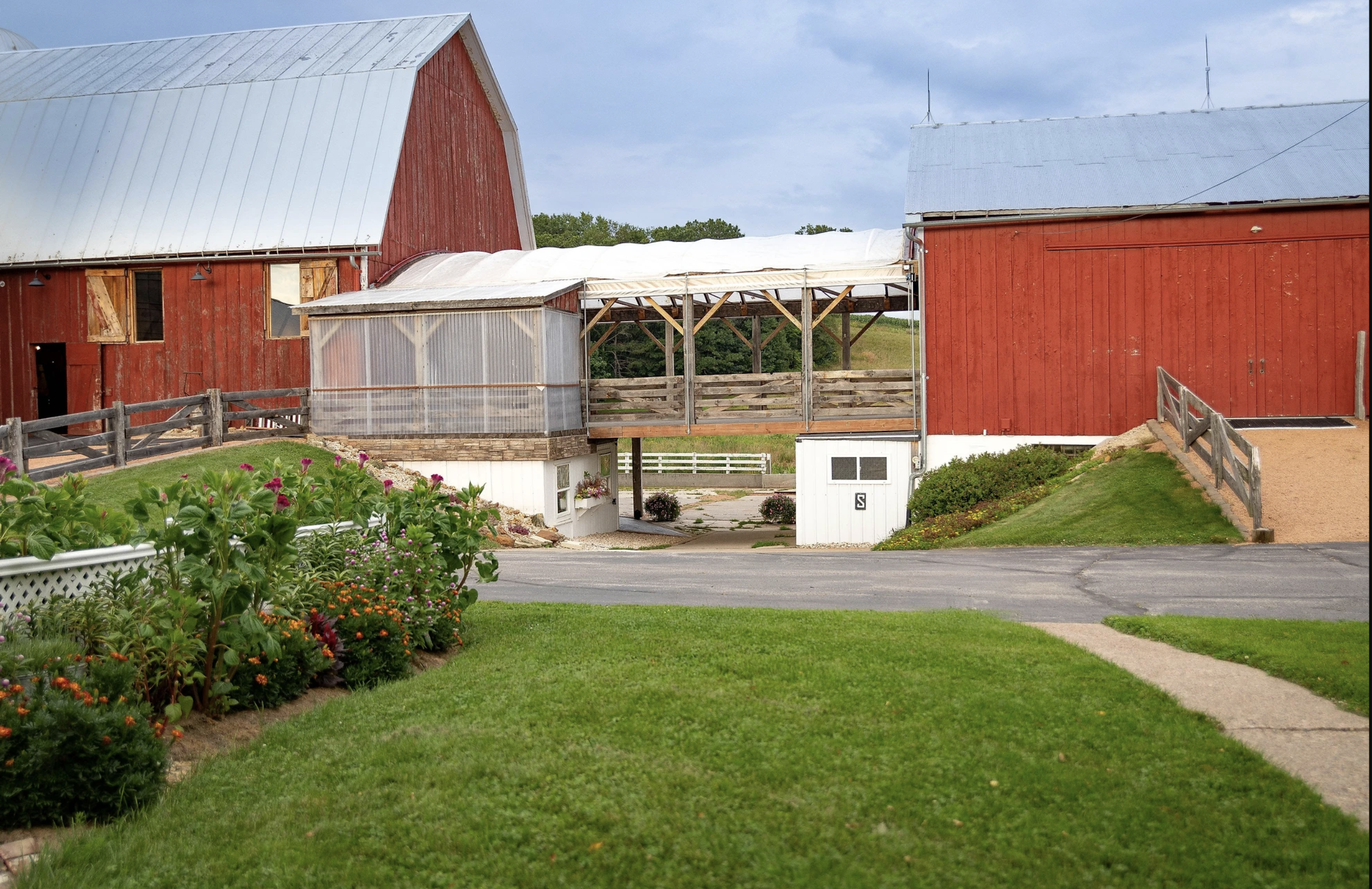 The Wedding Website of Kaylee Miller and Hunter Laschenski