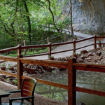 Cave Vineyards