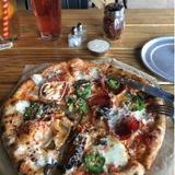 Community Pizza & Beer Garden