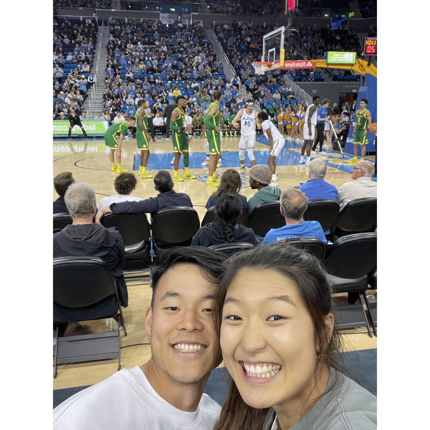 oregon ducks basketball game