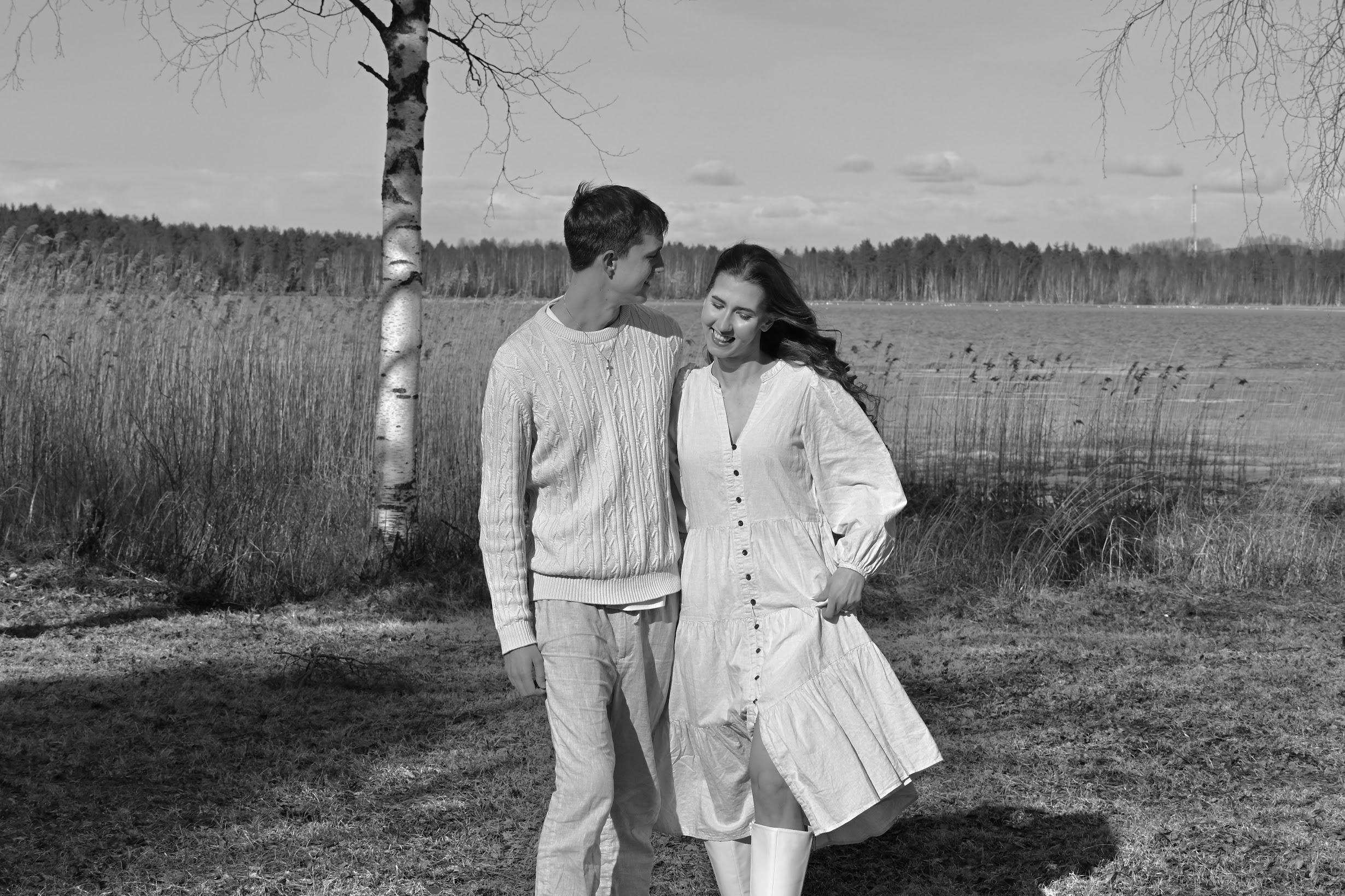 The Wedding Website of Ellen Karlsen and Denton Holmgren