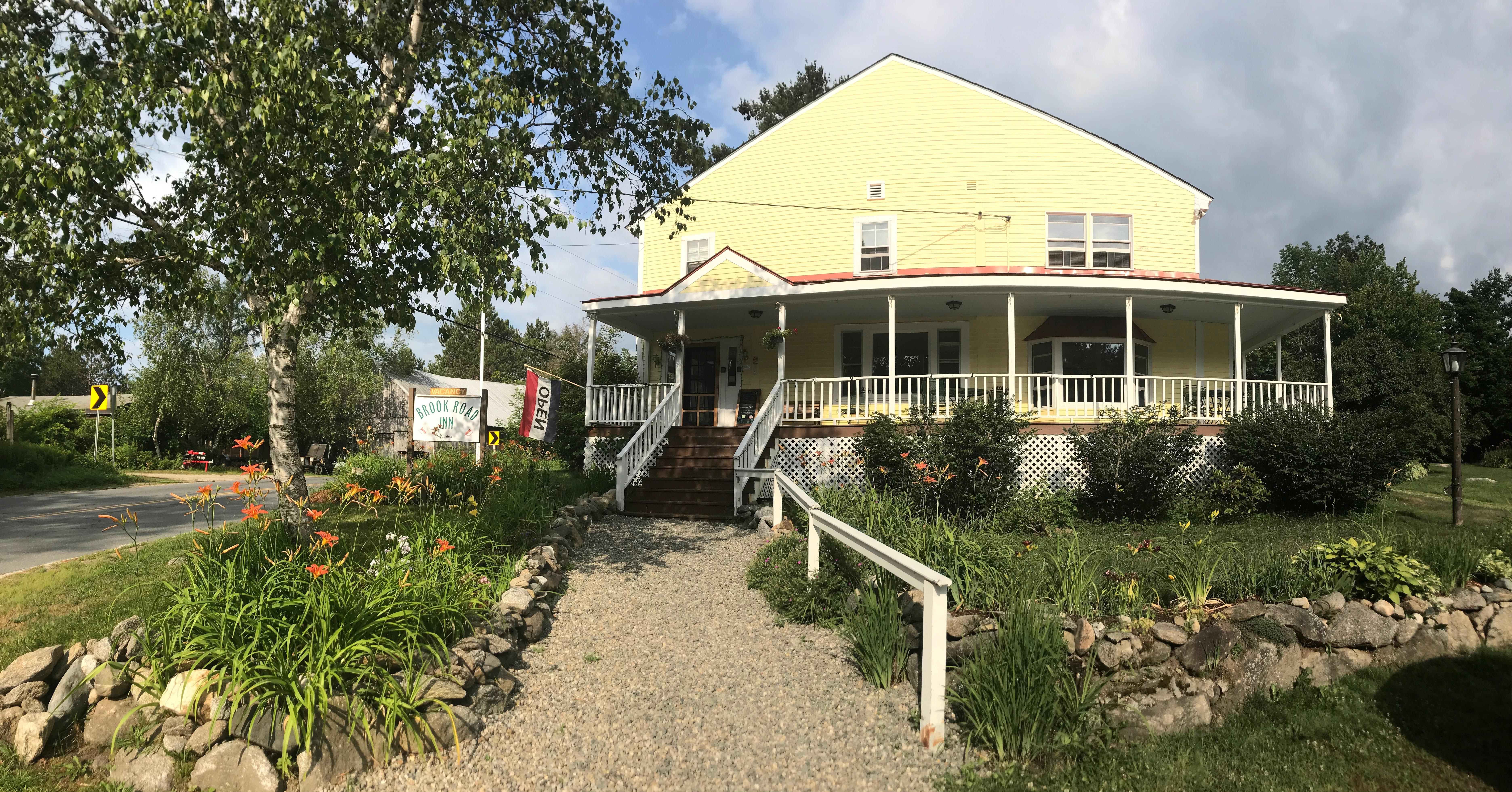 The Wedding Website of Nadine Alonzo and Kerstin Alonzo