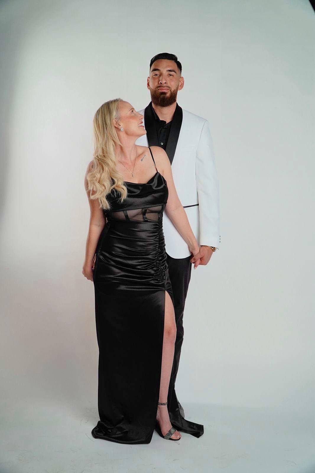 The Wedding Website of Michael Barton and Nicole Barton