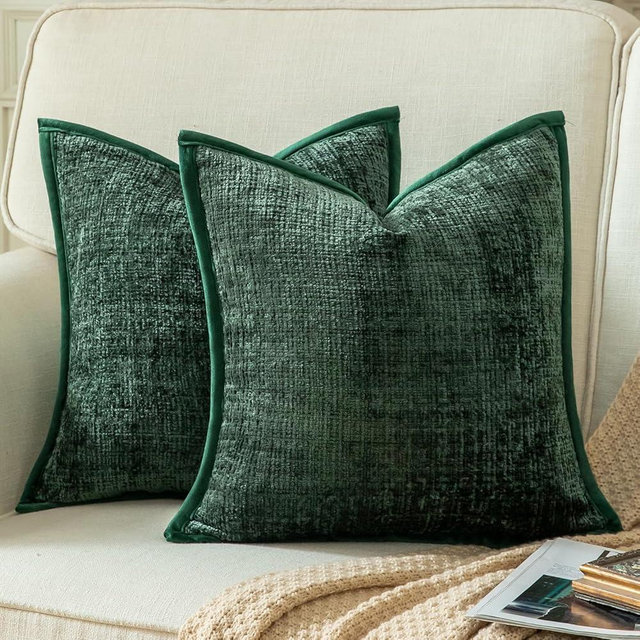 Yaertun Pack of 2 Chenille Textured Decorative Throw Pillow Covers Accent Solid Cushion Cover Soft Cozy Pillow Case with Velvet Back for Couch Sofa Bed Living Room 18x18 Inch Green