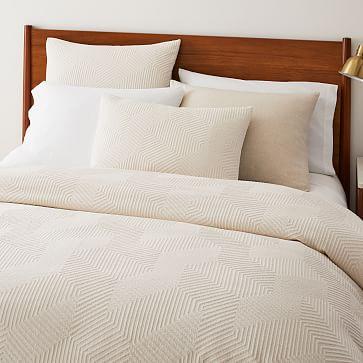 Queen Modern Geo Duvet Cover & Sham Set in Alabaster