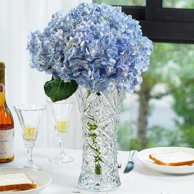 11.2'' Tall Glass Flower Vase Sunflower Shape Design,Thickened Clear Crystal Glass Vase Gift for Flower Lovers