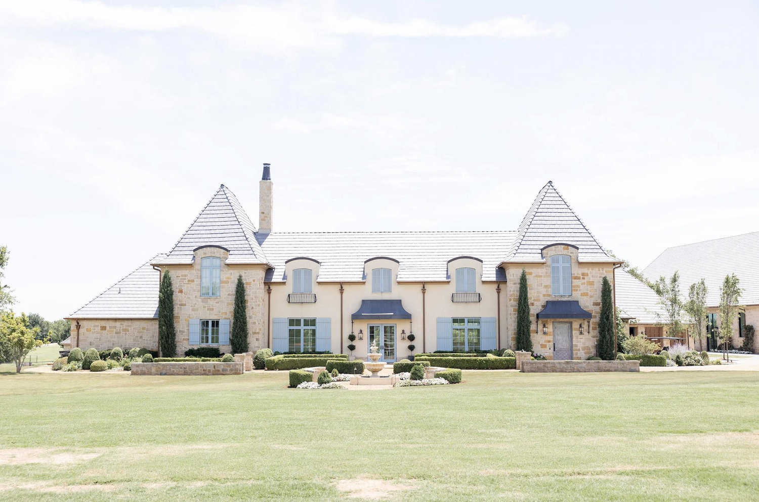 The Wedding Website of Hayley Burggraf and Tim O’Brien