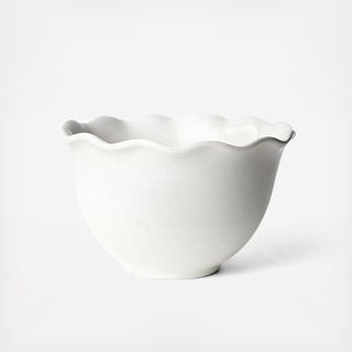 Signature Ruffle Dinner Bowl