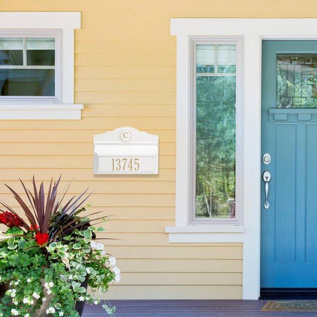 Colonial Wall Mounted Mailbox