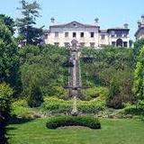 Villa Terrace Museum & Gardens