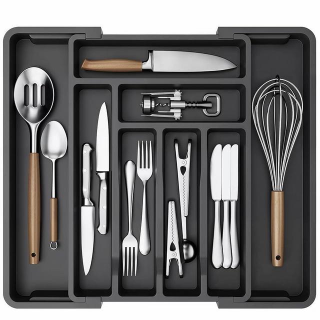AMADA HOMEFURNISHING Expandable Silverware Drawer Organizer, Adjustable Utensil Tray For Kitchen Storage, BPA-Free Cutlery Holder for Spoons, Forks and Knives, Easy to Clean and Wash