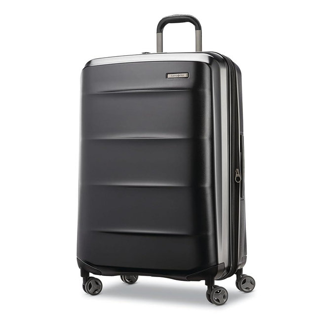 Samsonite Octiv Lightweight Hardshell 28-Inch Large Checked Luggage - Durable & Impact Resistant, 360° Aero Trac Spinner Wheels, Adjustable Telescopic Handle, Expandable, TSA Approved Lock - Black