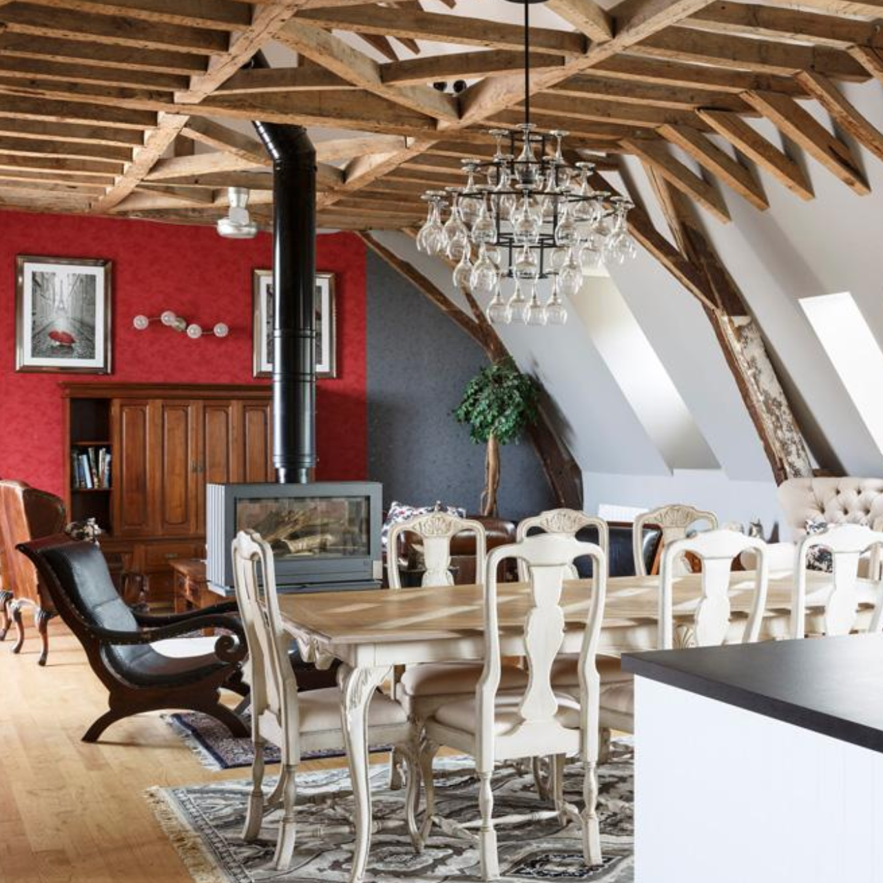 Each room in the chateau is actually a studio, one-bedroom, or two-bedroom apartment–all including an ensuite bathroom, a kitchen, living room, and sometimes even dining room.