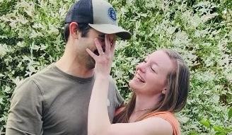 The Wedding Website of McKenzie Henry and Jonathon Thompson