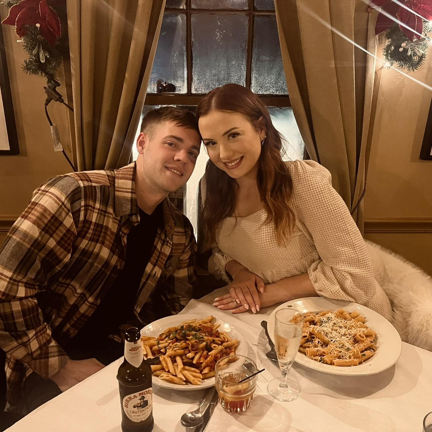 The night we got engaged!🩷
