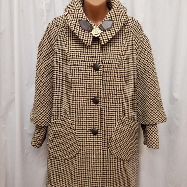 Vintage 1960's Oversized Brown Black & Cream Plaid Tweed Cotton Wool Blend Jacket Coat w Thick Lining, Cape Sleeves, Gold Compass Closure