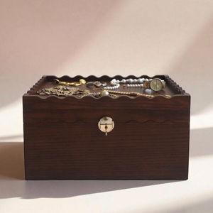 Curio Blvd Keepsake Case Edition 2 - Dark Oak